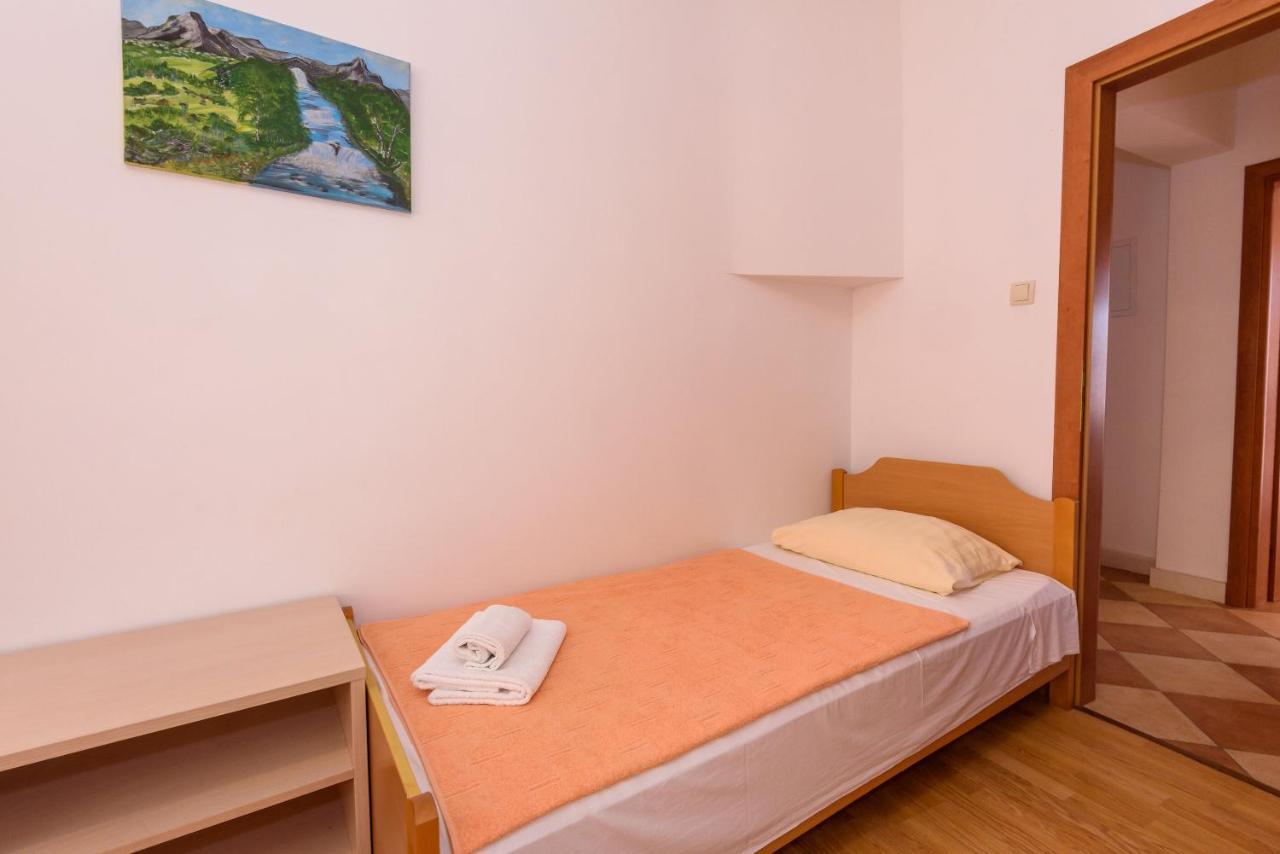 Apartments Zdravko Klek Ngoại thất bức ảnh