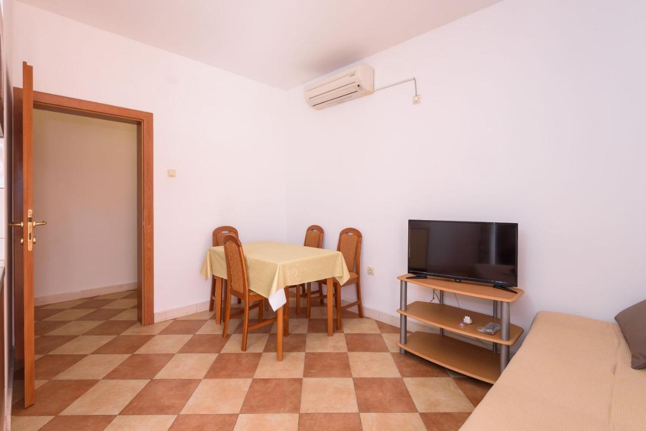 Apartments Zdravko Klek Ngoại thất bức ảnh